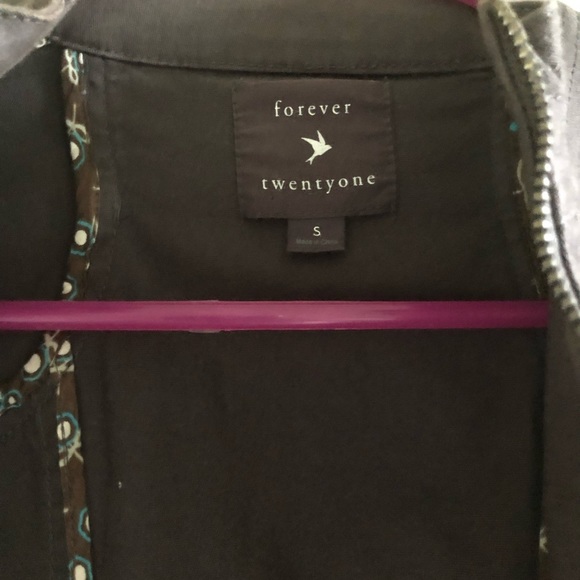 🍭3/$30🍭 Military style utility jacket with stretch - Picture 2 of 3